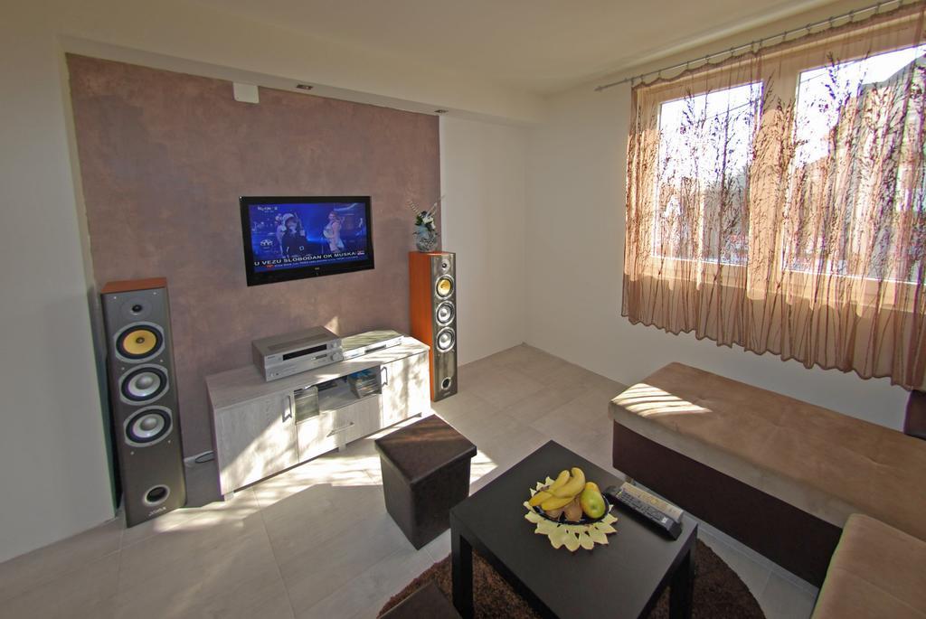 Franstal Apartments Belgrado Habitación foto