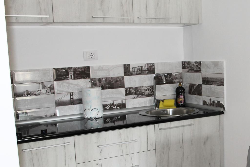 Franstal Apartments Belgrado Exterior foto
