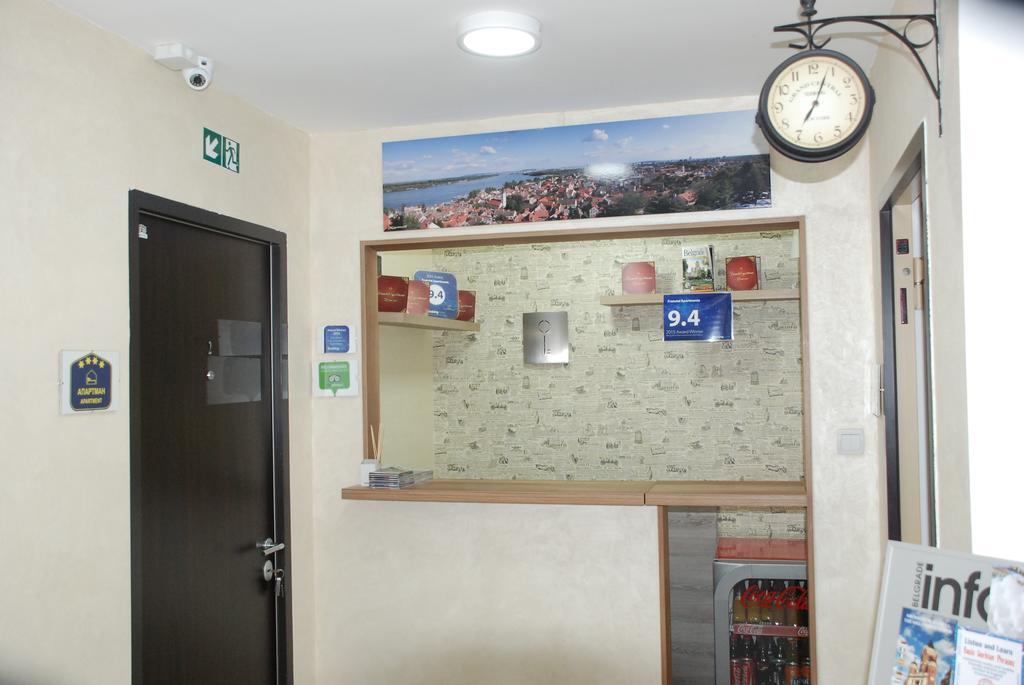 Franstal Apartments Belgrado Exterior foto