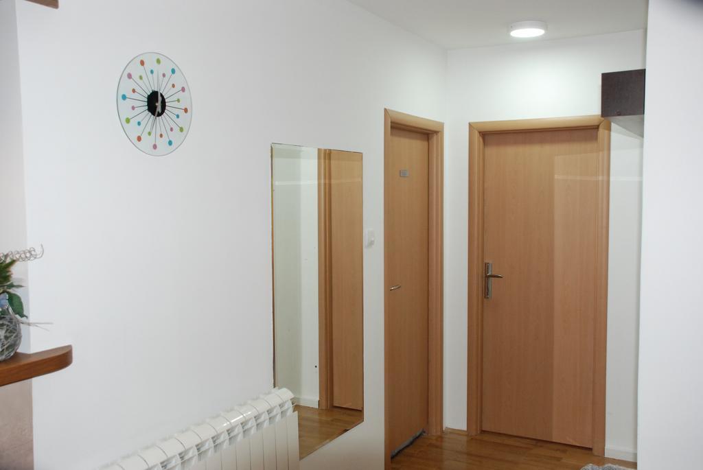 Franstal Apartments Belgrado Exterior foto