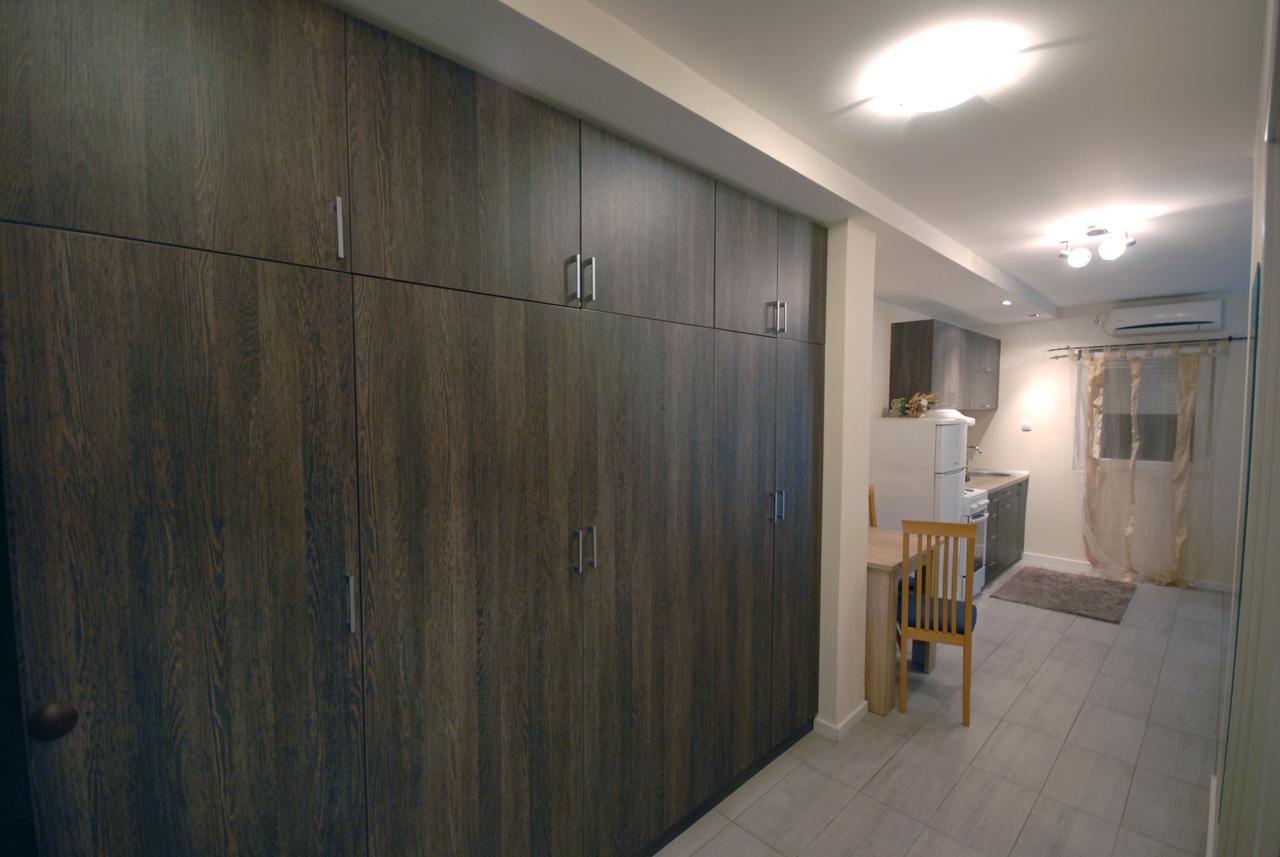 Franstal Apartments Belgrado Exterior foto