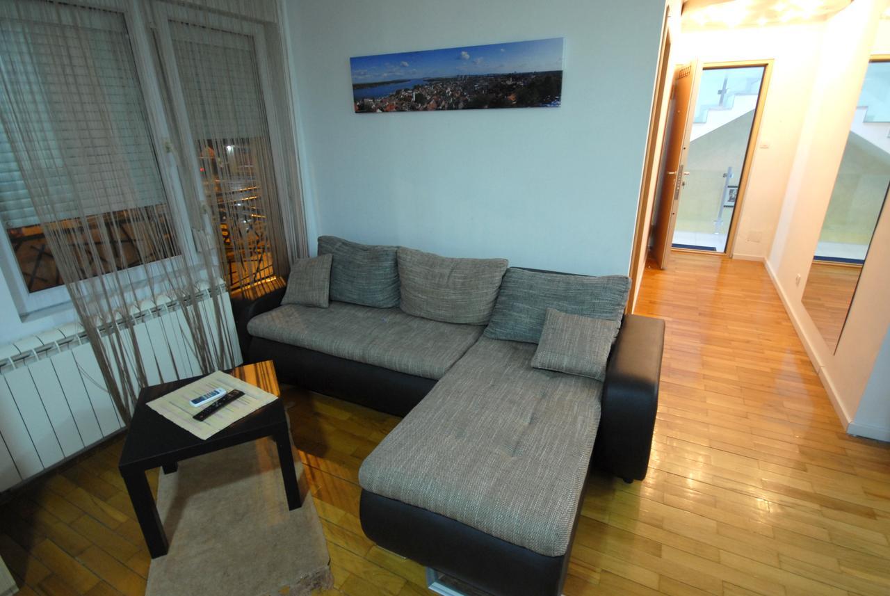 Franstal Apartments Belgrado Exterior foto